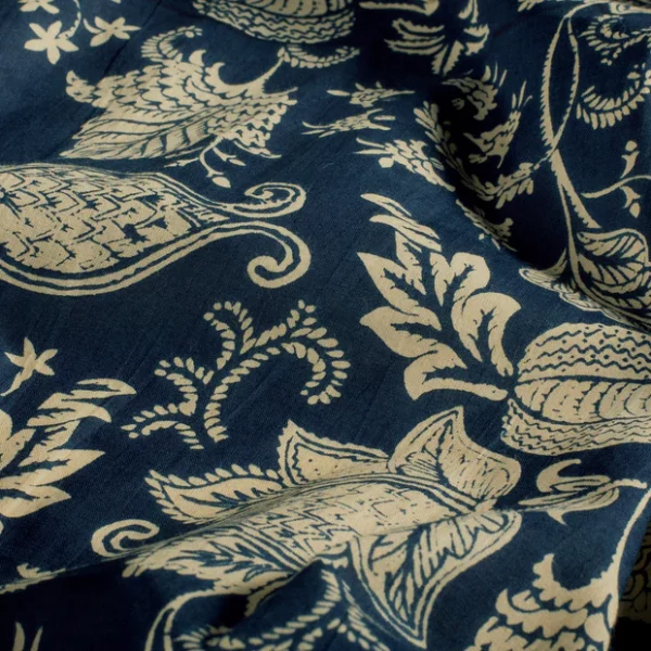 Voile de coton fleurs indigo