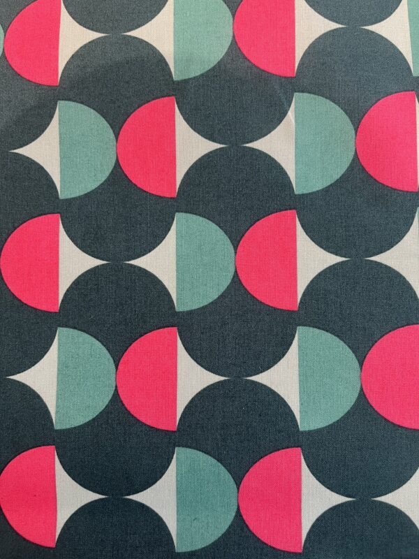 Coton enduit formes vertes et roses