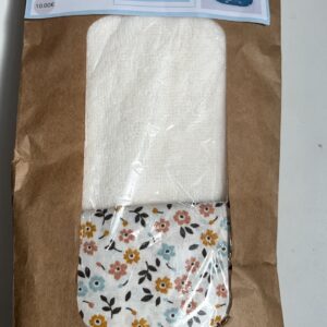 Kit Bavoir Tablier motif fleurs